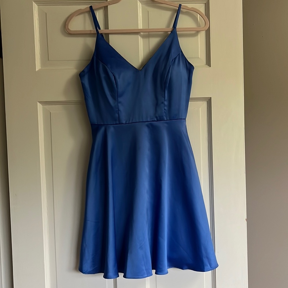 Blue short formal silky dress